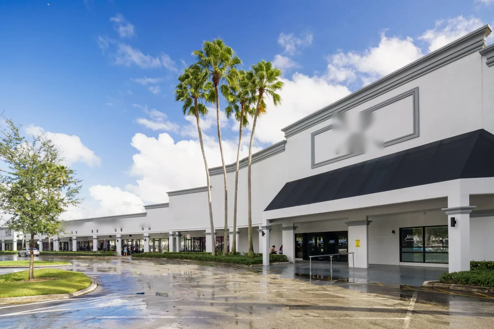 Commercial Roofing in Coral Springs Commerce Park, Coral Springs, FL Commercial Roofing in Coral Springs Commerce Park, Coral Springs, FL